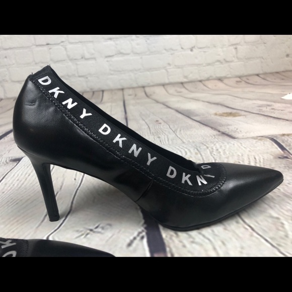 Dkny Shoes - DKNY logo Katrina Pump/Heels - 5 1/2 (M)